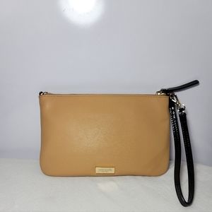 Kate spade New York Creamy Caramel Brown Wristlet.